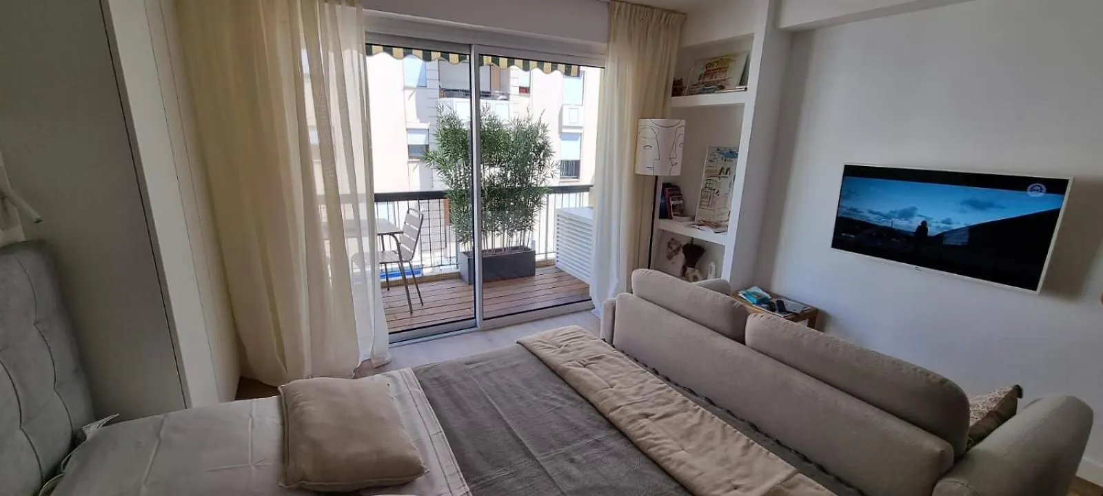 Apartment Superbe Studio Pour Congres Au Coeur De Cannes France